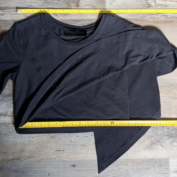 Kendall+Kylie Unique T-Shirt Size S - Picture 8 of 8